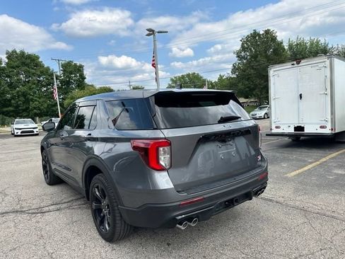 Used 2022 Ford Explorer ST w/ Equipment Group 401A AWD/4WD image 3