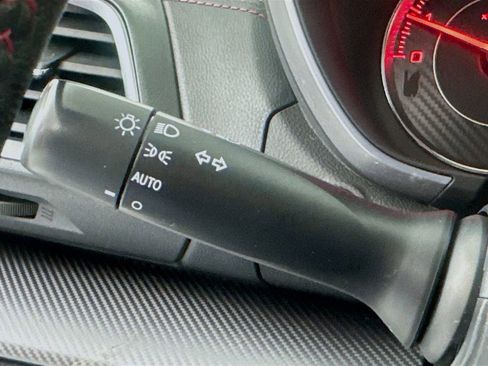 Used 2019 Subaru Impreza 2.0i Sport image 12