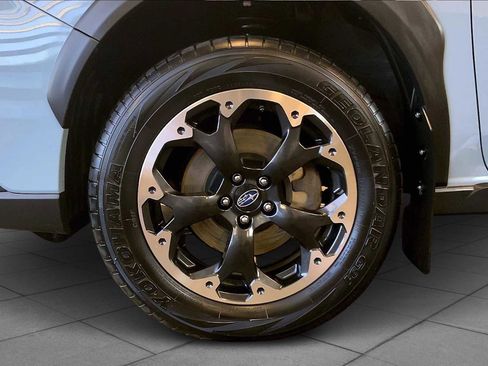 Certified 2023 Subaru Crosstrek 2.0i image 8