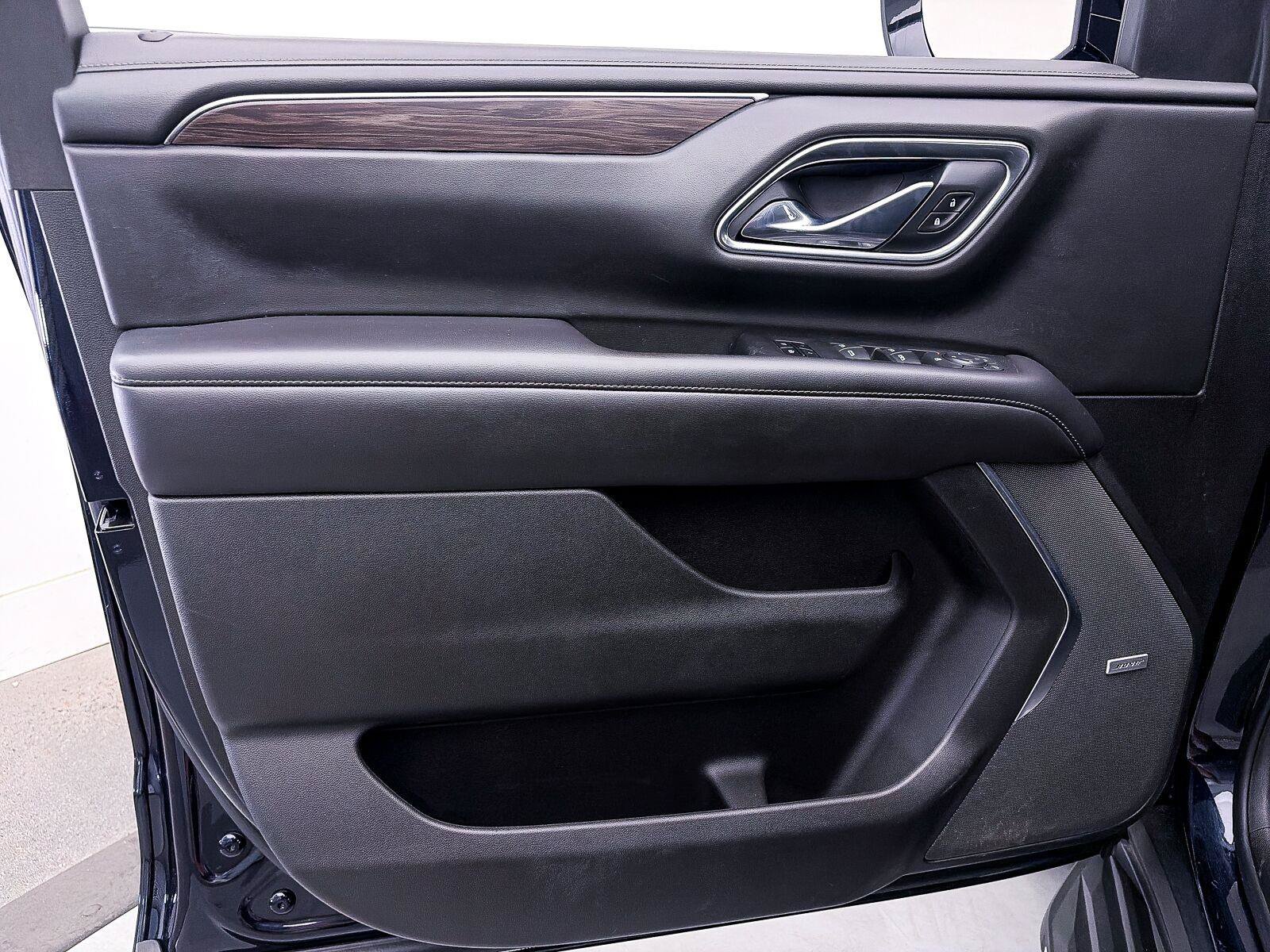 Used 2021 Chevrolet Tahoe LT RWD image 17