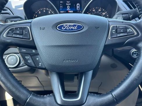 Used 2017 Ford Escape Titanium w/ Equipment Group 301A image 17