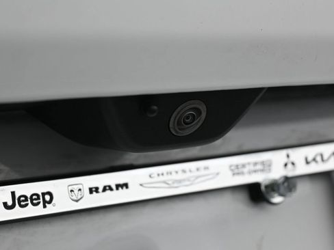 Used 2024 Jeep Grand Wagoneer L Series III w/ Quick Order Packagew 28T AWD/4WD image 39