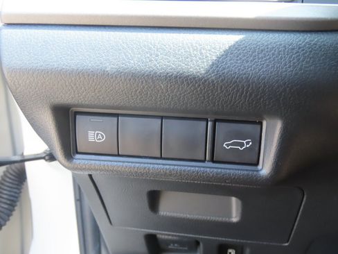 Used 2024 Toyota Grand Highlander AWD image 28