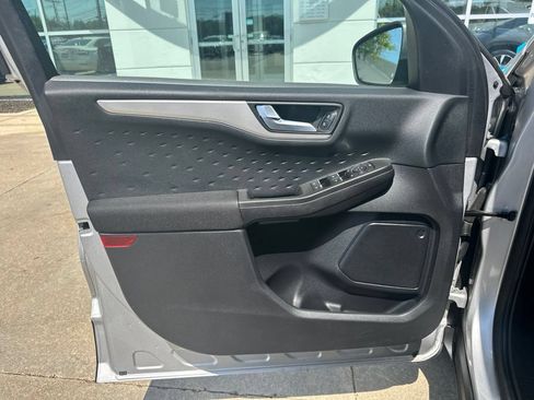 Used 2020 Ford Escape SE AWD/4WD image 15