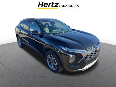 Used 2025 Chevrolet Trax LT