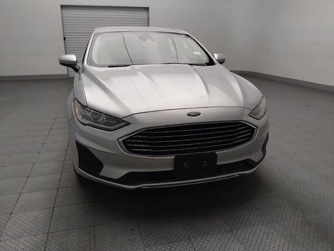 Used 2019 Ford Fusion SE FWD image 14
