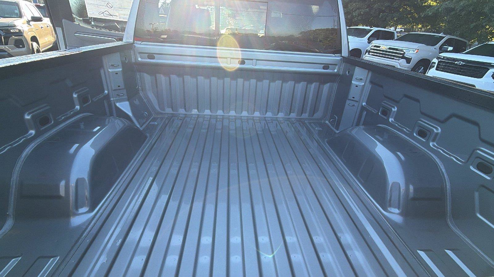 New 2026 Chevrolet Silverado 1500 RST w/ Convenience Package II AWD/4WD image 13