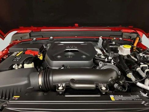 Used 2025 Jeep Wrangler Sahara 4xe w/ Safety Group image 17