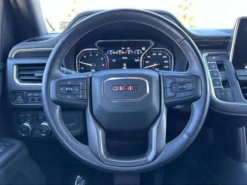 Used 2021 GMC Yukon AT4 AWD/4WD image 7