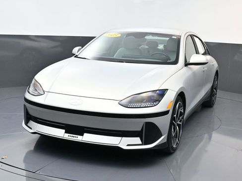 Certified 2023 Hyundai Ioniq 6 SEL image 8