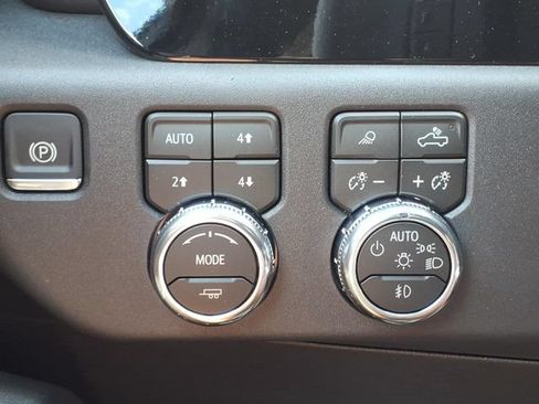 New 2026 GMC Sierra 1500 SLT w/ SLT Premium Plus Package AWD/4WD image 20