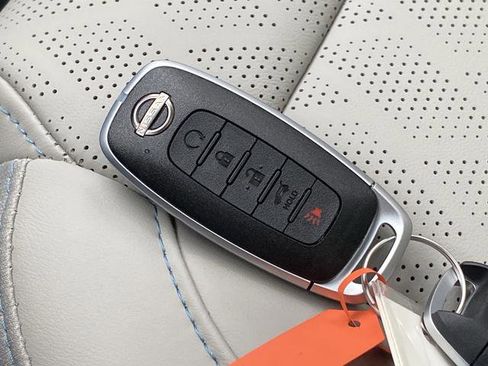 New 2026 Nissan Murano Platinum image 29