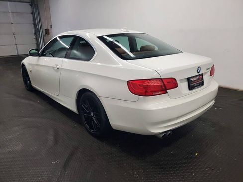Used 2013 BMW 328i xDrive Coupe AWD/4WD image 5