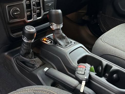 New 2026 Jeep Gladiator Sport image 29