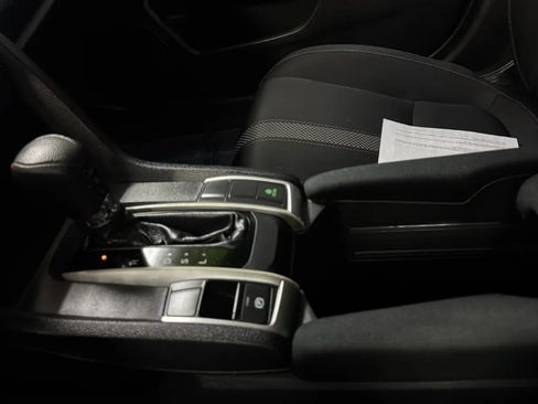 Used 2019 Honda Civic LX image 12