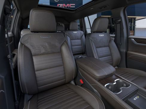 New 2026 GMC Acadia Denali Ultimate w/ LPO, Floor Liner Package image 16