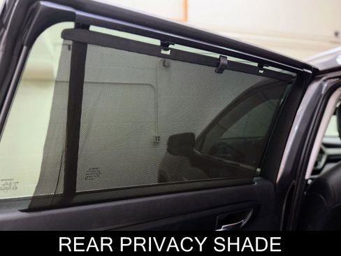 Used 2020 Toyota Highlander XLE image 16