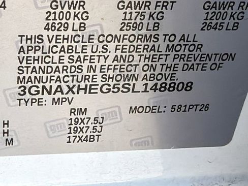 Used 2025 Chevrolet Equinox LT w/ Safety and Technology Package image 31