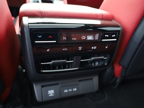 Used 2025 Acura MDX Type S image 34