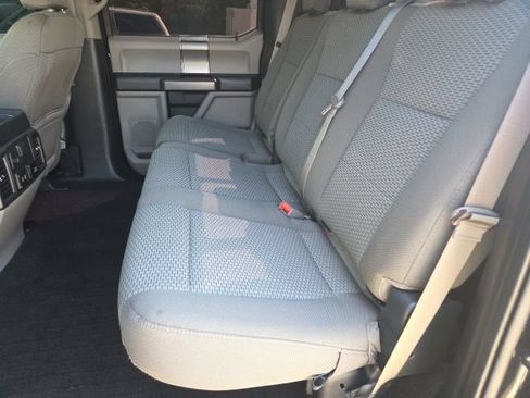 Used 2019 Ford F150 XLT w/ Equipment Group 302A Luxury RWD image 10