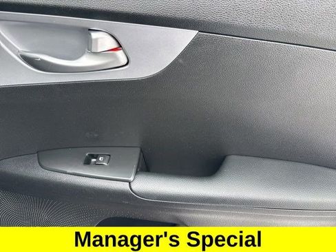 Used 2024 Kia Forte LXS FWD image 34