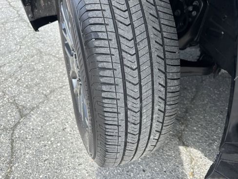 Used 2025 Toyota Tundra Platinum image 35