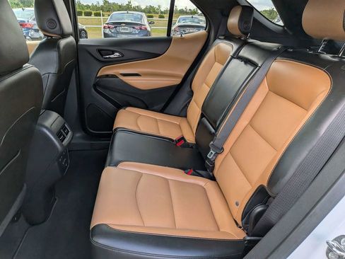 Used 2020 Chevrolet Equinox Premier FWD image 18