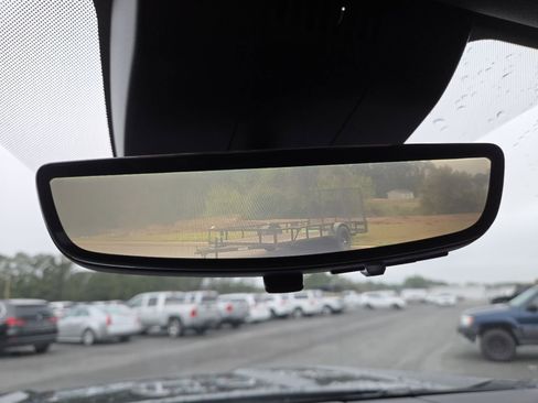 Used 2023 GMC Yukon XL Denali w/ Denali Reserve Package image 10