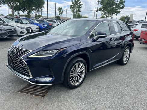 Used 2020 Lexus RX 350L Luxury w/ Accessory Package AWD/4WD image 3