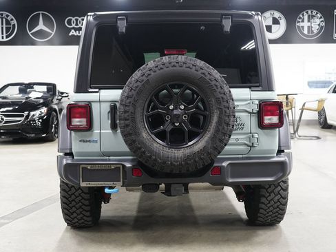 Used 2024 Jeep Wrangler Unlimited AWD/4WD image 4