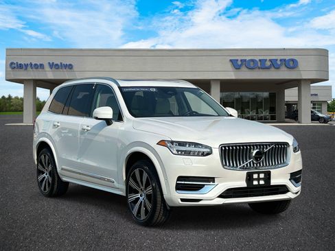 Certified 2023 Volvo XC90 T8 Plus w/ Protection Package Premier AWD/4WD image 1