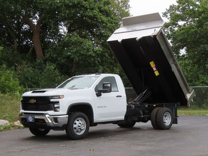 New 2025 Chevrolet Silverado 3500 W/T w/ WT Convenience Package
