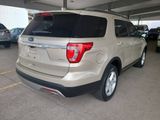 Used 2017 Ford Explorer XLT w/ Equipment Group 202A image 5