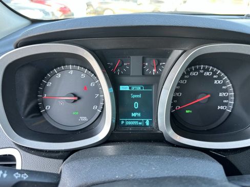 Used 2013 Chevrolet Equinox LS image 17