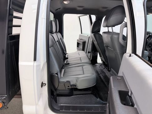 Used 2012 Ford F550 4x4 Crew Cab Super Duty w/ Payload Upgrade Pkg image 40