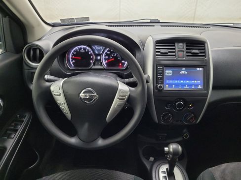 Used 2019 Nissan Versa SV FWD image 22