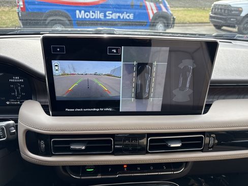 Used 2022 Lincoln Nautilus Reserve w/ Equipment Group 201A image 30