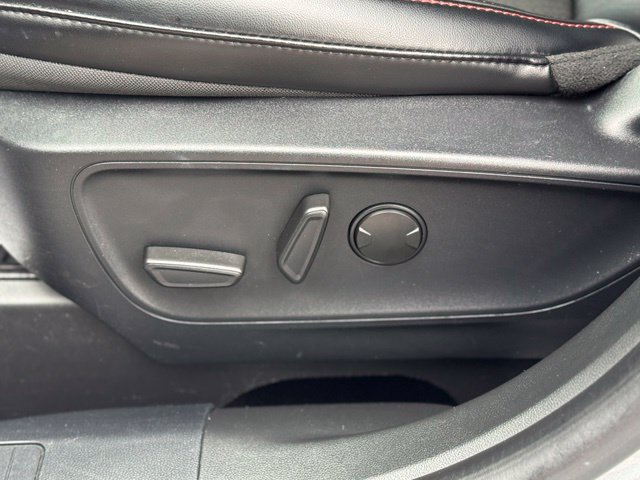 Used 2024 Ford Escape ST-Line AWD/4WD image 10