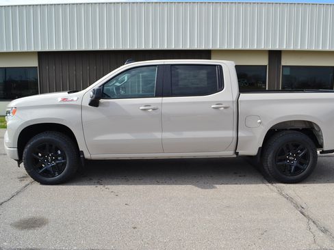 New 2026 Chevrolet Silverado 1500 RST AWD/4WD image 5