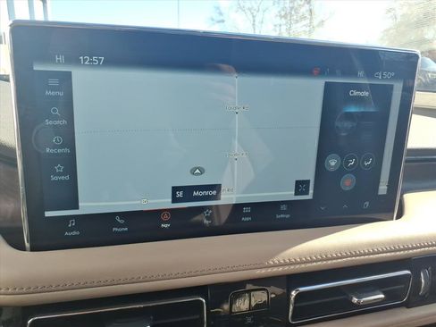 Certified 2023 Lincoln Nautilus Reserve w/ Equipment Group 201A image 18