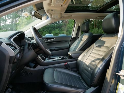 Used 2016 Ford Edge SEL w/ Equipment Group 201A FWD image 13