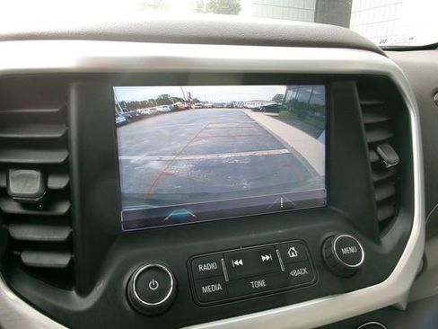 Used 2019 GMC Acadia SLT AWD/4WD image 15