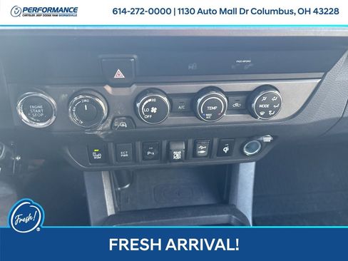 Used 2019 Toyota Tacoma TRD Sport image 26