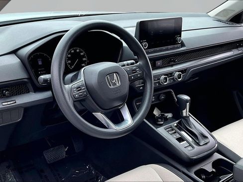 Used 2025 Honda CR-V EX image 14