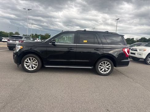 Used 2020 Ford Expedition XLT w/ Equipment Group 202A RWD image 2