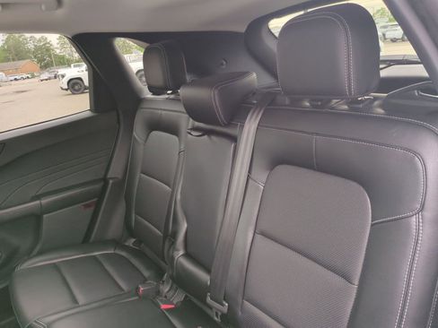 Used 2022 Ford Escape SEL FWD image 25