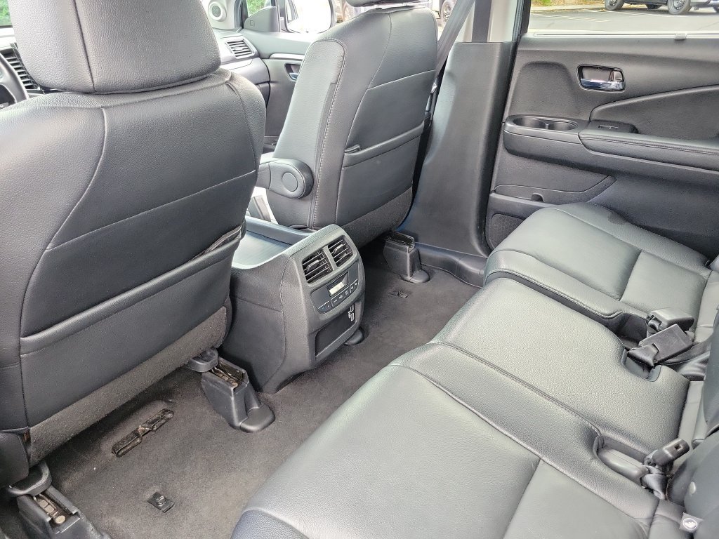 Used 2021 Honda Pilot Special Edition image 16