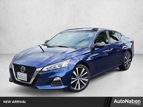 Used 2019 Nissan Altima 2.5 SR FWD image 1
