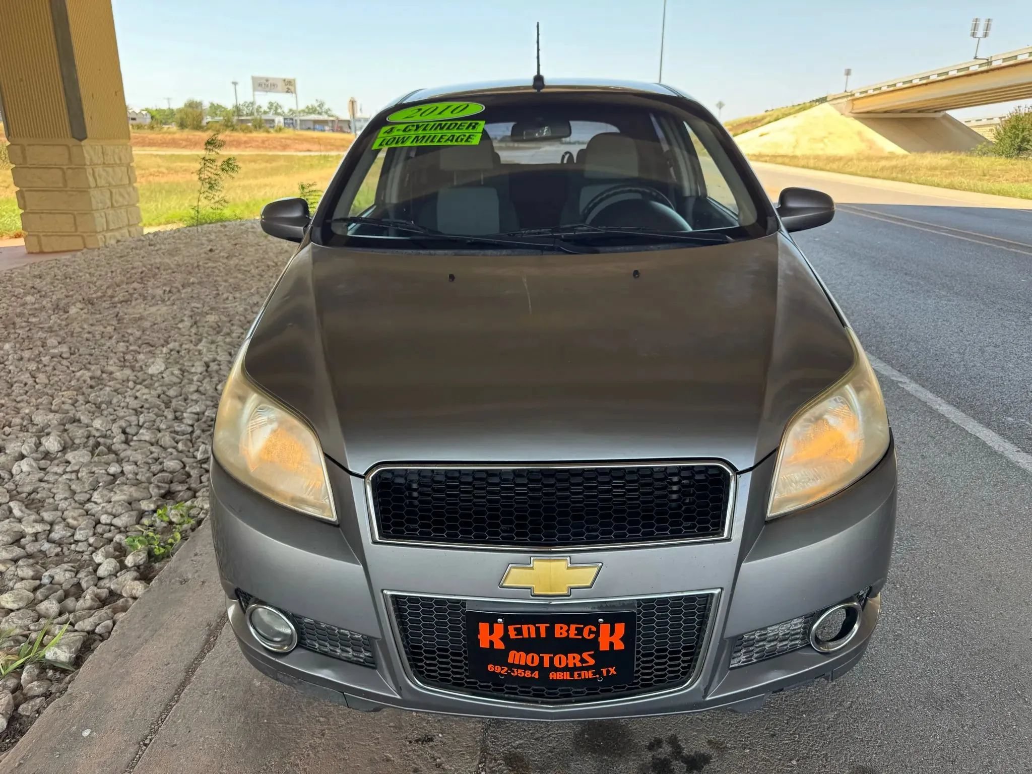 Used 2010 Chevrolet Aveo5 LT FWD image 8