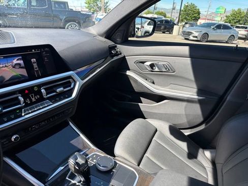 Used 2020 BMW 330i xDrive Sedan w/ Driving Assistance Package AWD/4WD image 22